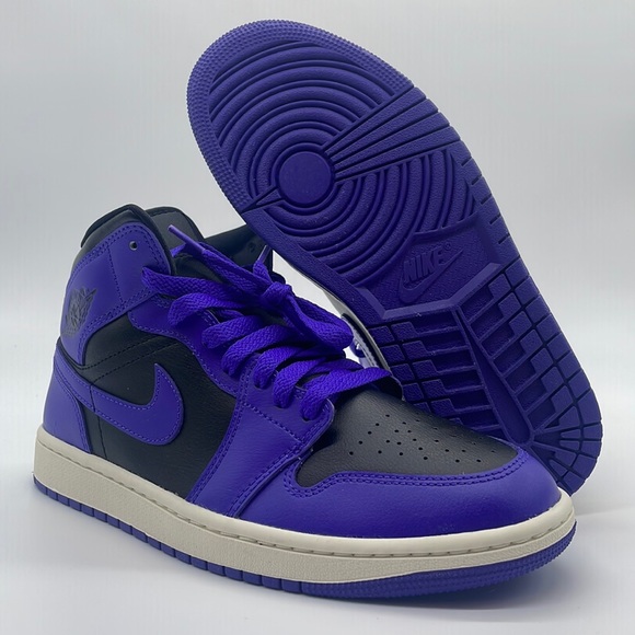 Nike Women Air Jordan 1 Mid Shoes Dark Concord Purple Black BQ6472-051 - Picture 1 of 4